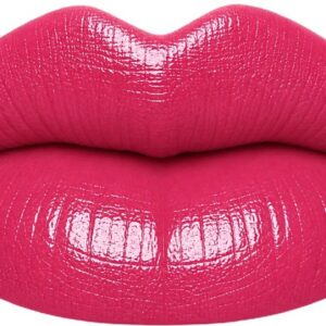 Fleur de Lisa LipSense, is a sheer but bold, blue-based shimmering pink that lasts 4-12 hours